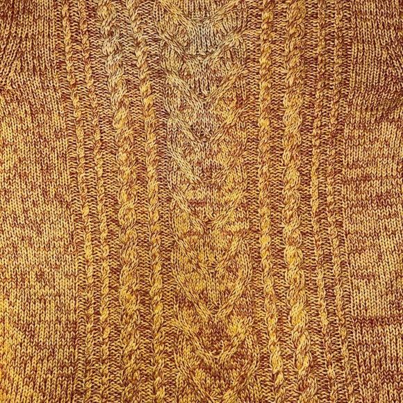 Old Navy squash colored cable knit sweater - Picture 5 of 12